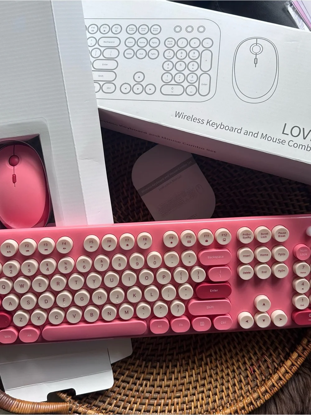 MOFII Pink Red Retro Typewriter Wireless Keyboard and Mouse Combo New in Box